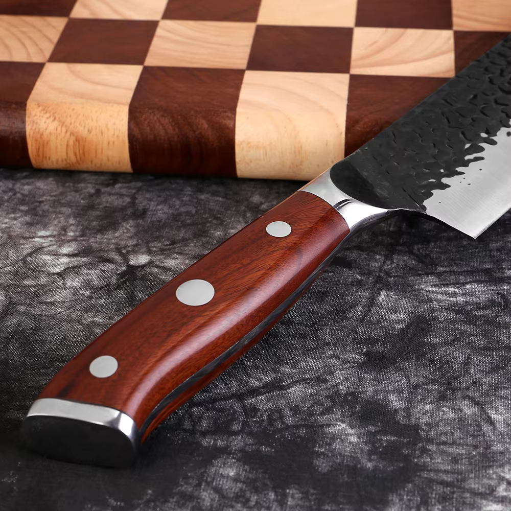 Couteau de chef 20,3 cm – bois rouge