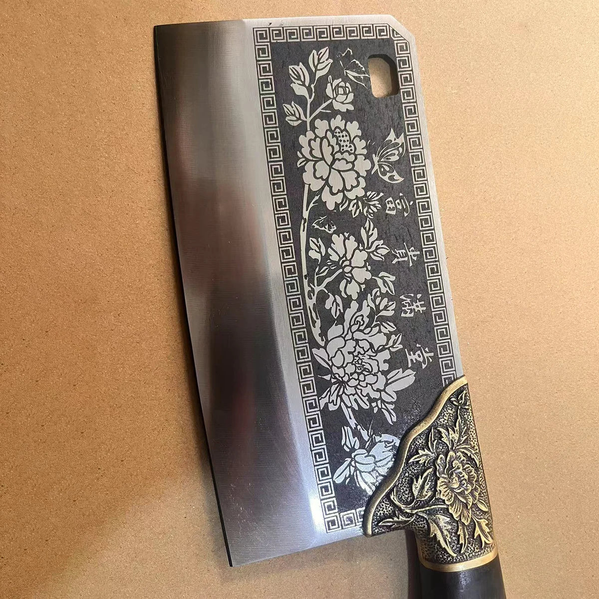Couperet hachoir forgé main 19,5 cm - Manche en ébène et bague cuivre