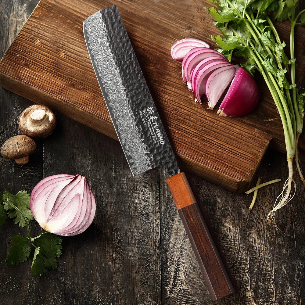 Lame rectangulaire damassée du couteau Nakiri pour la découpe des légumes
