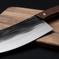 Couperet de Cuisine Japonais Acier Trempé Haute Teneur Carbone 18 cm – Manche Bois Veiné - Damasaki