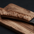 Couteau Kiritsuke Japonais Acier Damas 67 Couches 13 cm – Manche Loupe de Bois - Damasaki