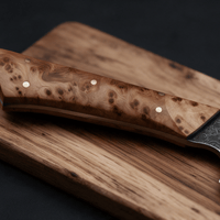 Couteau Kiritsuke Japonais Acier Damas 67 Couches 13 cm – Manche Loupe de Bois - Damasaki