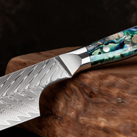 Couteau Nakiri Japonais Acier Damas 67 Couches 18 cm – Manche Nacre d’Ormeau & Résine Bleue